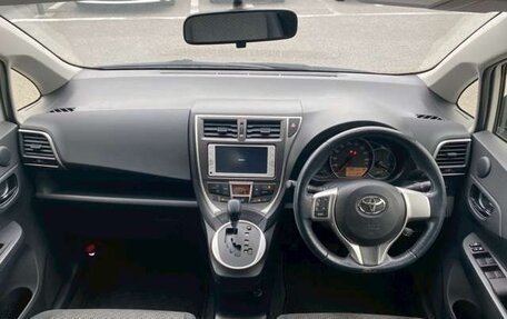 Toyota Ractis II, 2014 год, 827 000 рублей, 10 фотография
