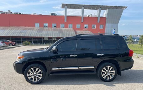 Toyota Land Cruiser 200, 2012 год, 4 499 900 рублей, 6 фотография