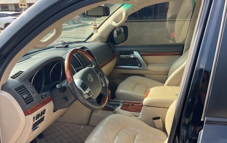 Toyota Land Cruiser 200, 2012 год, 4 499 900 рублей, 7 фотография