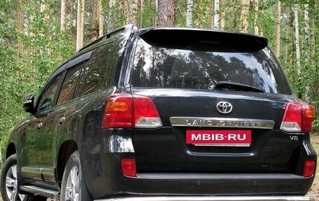 Toyota Land Cruiser 200, 2012 год, 4 499 900 рублей, 16 фотография