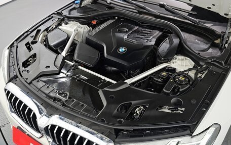 BMW 5 серия, 2022 год, 4 350 000 рублей, 17 фотография