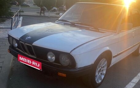 BMW 5 серия, 1987 год, 140 000 рублей, 7 фотография