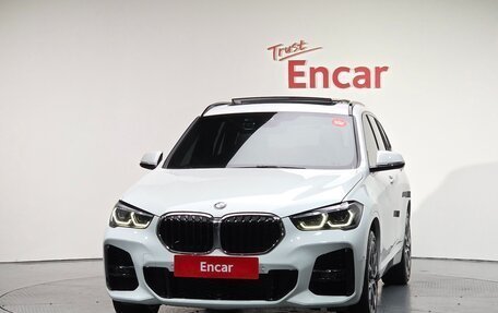 BMW X1, 2022 год, 3 150 000 рублей, 2 фотография
