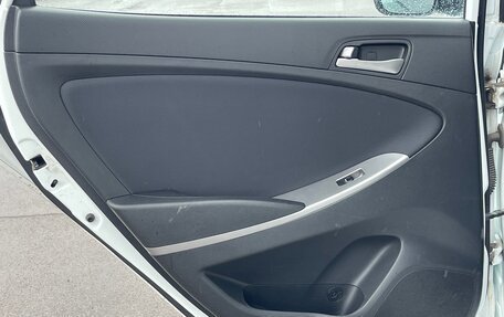 Hyundai Solaris II рестайлинг, 2016 год, 1 090 000 рублей, 18 фотография