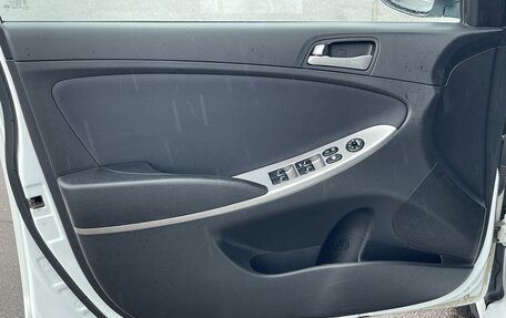 Hyundai Solaris II рестайлинг, 2016 год, 1 090 000 рублей, 17 фотография