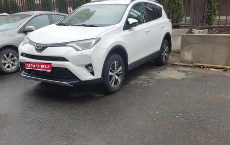 Toyota RAV4, 2017 год, 2 431 500 рублей, 1 фотография