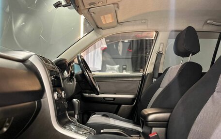 Suzuki Escudo III, 2006 год, 870 000 рублей, 21 фотография