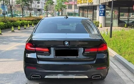 BMW 5 серия, 2022 год, 3 930 500 рублей, 5 фотография