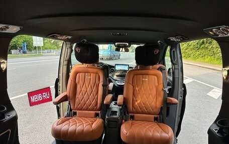 Mercedes-Benz V-Класс, 2022 год, 9 500 000 рублей, 29 фотография
