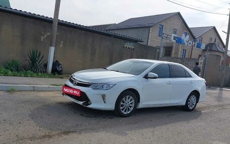 Toyota Camry, 2016 год, 1 650 000 рублей, 3 фотография