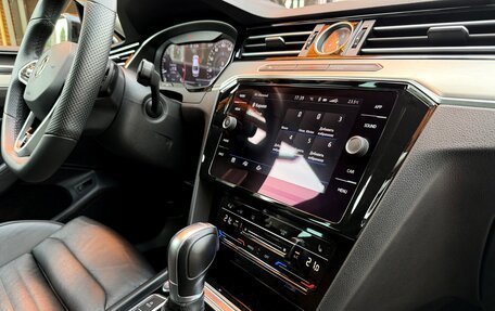 Volkswagen Passat B8 рестайлинг, 2019 год, 2 500 000 рублей, 11 фотография