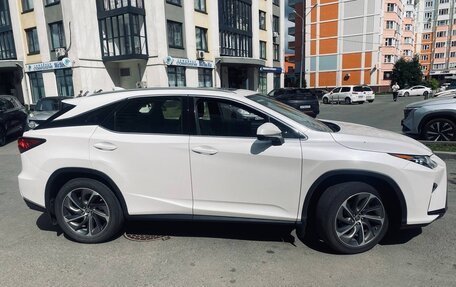 Lexus RX IV рестайлинг, 2019 год, 3 800 000 рублей, 3 фотография