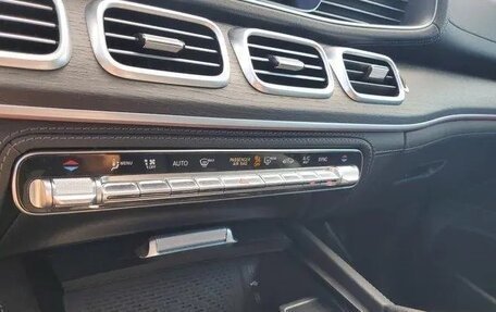 Mercedes-Benz GLS, 2025 год, 12 690 000 рублей, 28 фотография