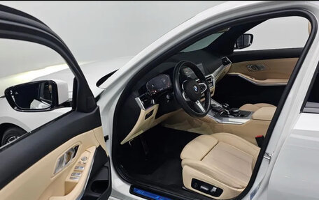 BMW 3 серия, 2021 год, 3 600 000 рублей, 10 фотография