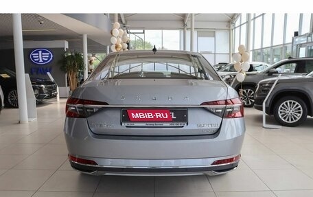 Skoda Superb III рестайлинг, 2024 год, 4 300 000 рублей, 4 фотография