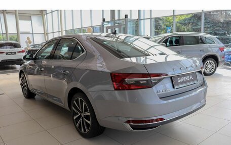 Skoda Superb III рестайлинг, 2024 год, 4 312 500 рублей, 3 фотография