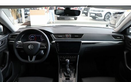 Skoda Superb III рестайлинг, 2024 год, 4 312 500 рублей, 10 фотография