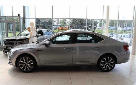 Skoda Superb III рестайлинг, 2024 год, 4 300 000 рублей, 2 фотография