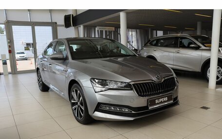 Skoda Superb III рестайлинг, 2024 год, 4 300 000 рублей, 7 фотография