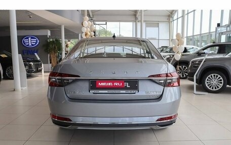 Skoda Superb III рестайлинг, 2024 год, 4 300 000 рублей, 4 фотография