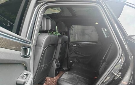 Porsche Macan I рестайлинг, 2022 год, 4 608 030 рублей, 5 фотография