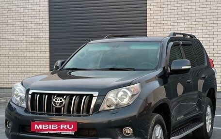 Toyota Land Cruiser Prado 150 рестайлинг 2, 2010 год, 2 370 000 рублей, 8 фотография