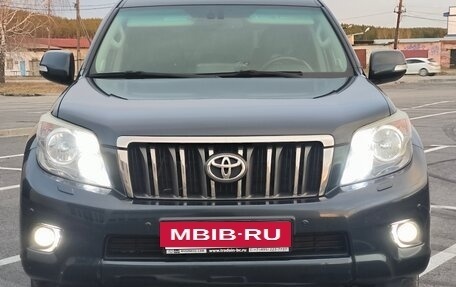 Toyota Land Cruiser Prado 150 рестайлинг 2, 2010 год, 2 370 000 рублей, 9 фотография