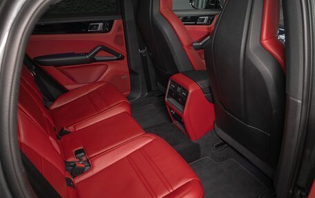 Porsche Cayenne III, 2021 год, 10 490 000 рублей, 23 фотография