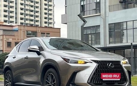 Lexus NX, 2022 год, 3 790 000 рублей, 3 фотография