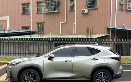 Lexus NX, 2022 год, 3 790 000 рублей, 8 фотография