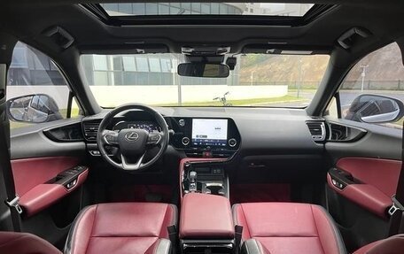 Lexus NX, 2022 год, 3 790 000 рублей, 12 фотография