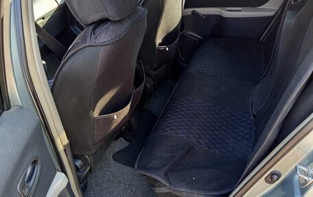 Toyota Yaris III рестайлинг, 2007 год, 500 000 рублей, 10 фотография