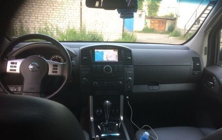 Nissan Pathfinder, 2011 год, 1 580 000 рублей, 3 фотография