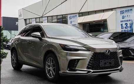 Lexus RX IV рестайлинг, 2025 год, 6 490 000 рублей, 4 фотография