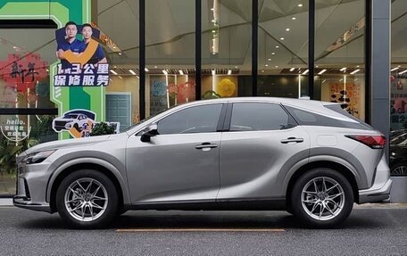 Lexus RX IV рестайлинг, 2025 год, 6 490 000 рублей, 8 фотография