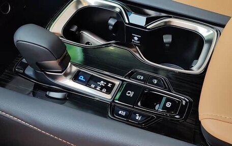 Lexus RX IV рестайлинг, 2025 год, 6 490 000 рублей, 12 фотография