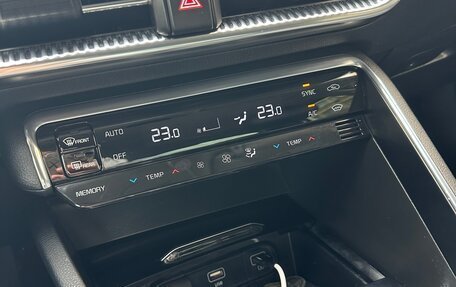 KIA K5, 2020 год, 2 200 000 рублей, 6 фотография