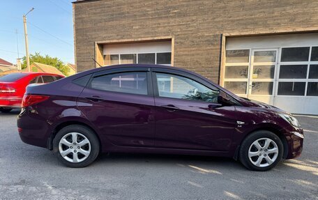 Hyundai Solaris II рестайлинг, 2013 год, 895 000 рублей, 5 фотография