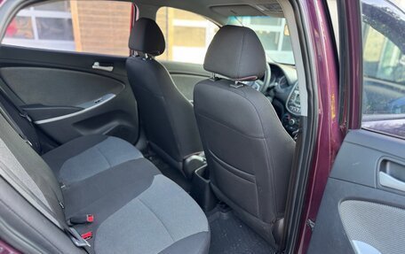 Hyundai Solaris II рестайлинг, 2013 год, 895 000 рублей, 19 фотография