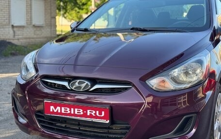 Hyundai Solaris II рестайлинг, 2013 год, 895 000 рублей, 10 фотография