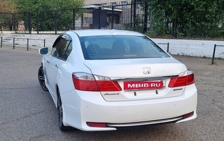 Honda Accord IX рестайлинг, 2013 год, 1 800 000 рублей, 5 фотография