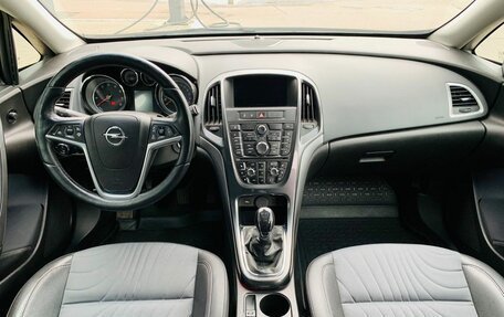 Opel Astra J, 2014 год, 941 000 рублей, 10 фотография
