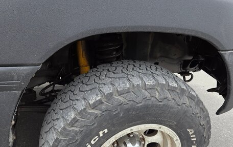 Toyota Land Cruiser 100 рестайлинг 2, 2005 год, 2 000 000 рублей, 16 фотография