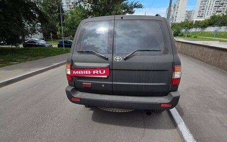 Toyota Land Cruiser 100 рестайлинг 2, 2005 год, 2 000 000 рублей, 5 фотография
