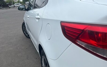 KIA Rio III рестайлинг, 2015 год, 1 040 000 рублей, 4 фотография