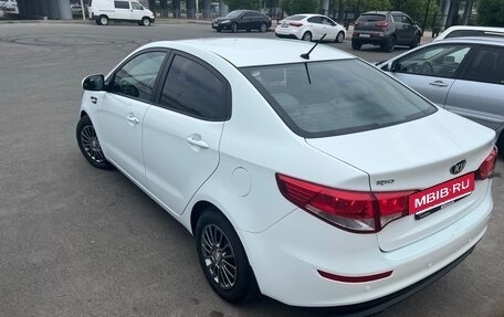 KIA Rio III рестайлинг, 2015 год, 1 040 000 рублей, 3 фотография