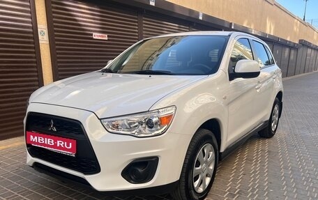 Mitsubishi ASX I рестайлинг, 2014 год, 1 800 000 рублей, 2 фотография