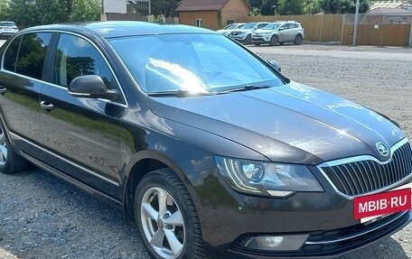 Skoda Superb III рестайлинг, 2014 год, 1 600 000 рублей, 12 фотография