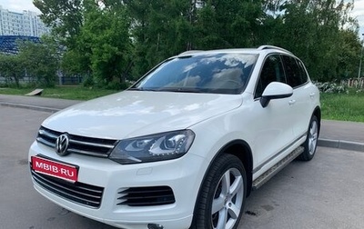 Volkswagen Touareg III, 2011 год, 1 750 000 рублей, 1 фотография