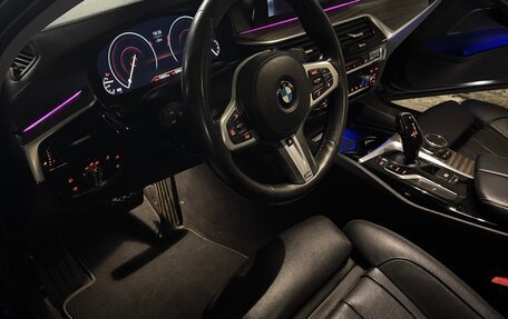 BMW 5 серия, 2019 год, 3 859 000 рублей, 12 фотография